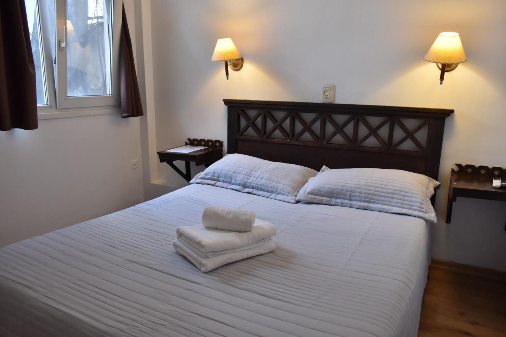 Double Room,1704895194:JPEG
